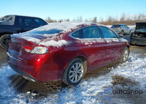 2015 Chrysler 200 C z USA, uszkodzony, nr VIN 1C3CCCCG4FN527733